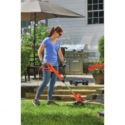Black & Decker BESTA512CM 120V 6.5 Amp Compact 12 In. Corded 3-in-1 Lawn Mower 5 Black & Decker BESTA512CM 120V 6.5 Amp Compact 12 In. Corded 3-in-1 Lawn Mower -BLACK+DECKER Sales bdknbesta512cm d
