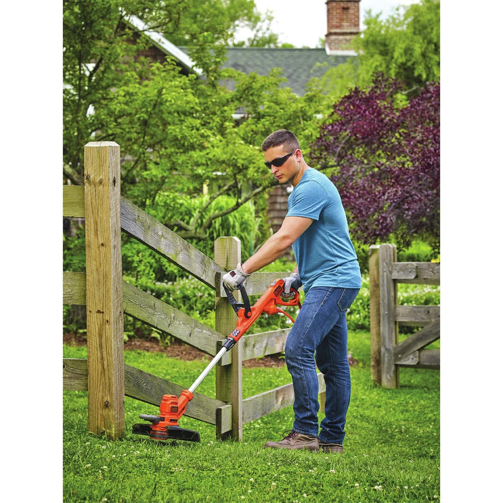 Black & Decker BESTE620 POWERCOMMAND 120V 6.5 Amp Brushed 14 in. Corded String Trimmer/Edger with EASYFEED Black & Decker BESTE620 POWERCOMMAND 120V 6.5 Amp Brushed 14 In. Corded String Trimmer/Edger With EASYFEED -BLACK+DECKER Sales bdknbeste620 d
