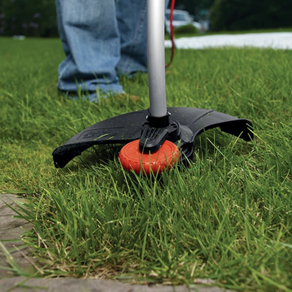 Black & Decker GH3000 120V 7.5 Amp Curved Shaft 14 in. Corded String Trimmer/Edger Black & Decker GH3000 120V 7.5 Amp Curved Shaft 14 In. Corded String Trimmer/Edger -BLACK+DECKER Sales bdkngh3000 g