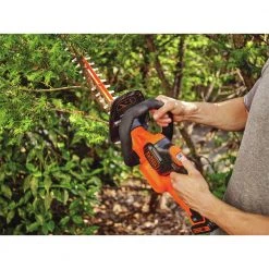 Black & Decker LHT321 20V MAX POWERCOMMAND Lithium-Ion 22 In. Cordless Hedge Trimmer Kit (1.5 Ah) -BLACK+DECKER Sales bdknlht321 c