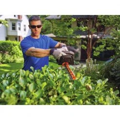 Black & Decker LHT321 20V MAX POWERCOMMAND Lithium-Ion 22 In. Cordless Hedge Trimmer Kit (1.5 Ah) -BLACK+DECKER Sales bdknlht321 d