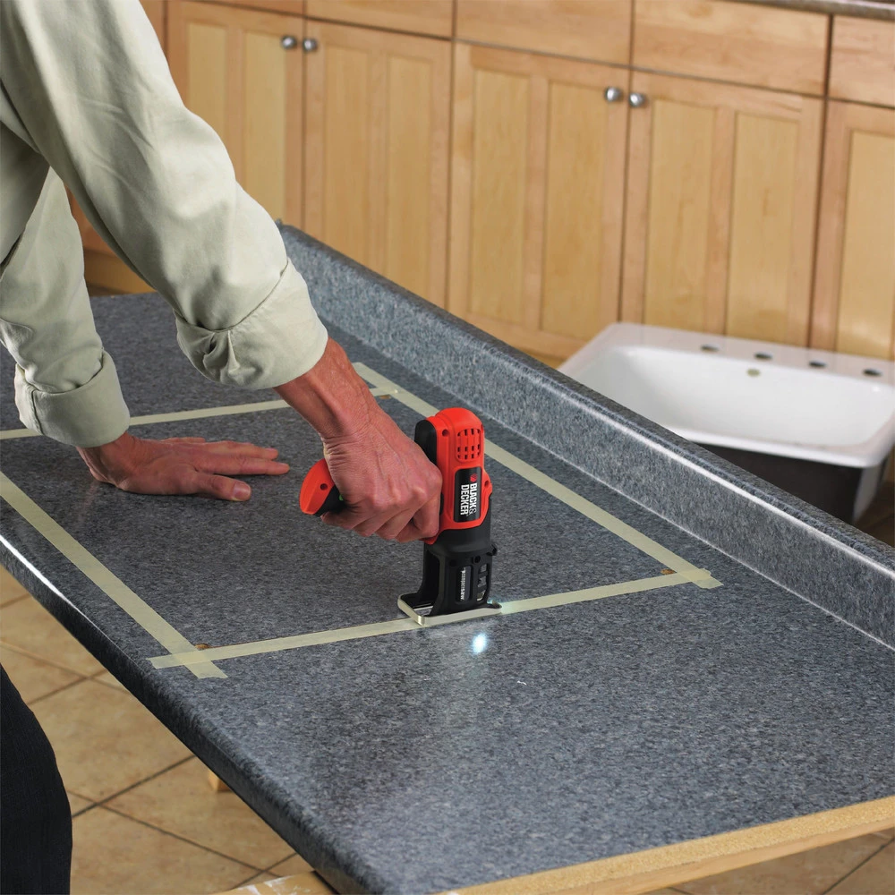 Black & Decker LPS7000 CompactSaw 7.2V Lithium-Ion Cordless Reciprocating Saw Kit Black & Decker LPS7000 CompactSaw 7.2V Lithium-Ion Cordless Reciprocating Saw Kit -BLACK+DECKER Sales bdknlps7000 c