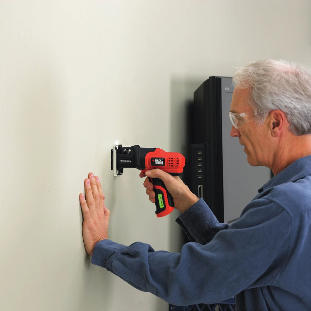 Black & Decker LPS7000 CompactSaw 7.2V Lithium-Ion Cordless Reciprocating Saw Kit Black & Decker LPS7000 CompactSaw 7.2V Lithium-Ion Cordless Reciprocating Saw Kit -BLACK+DECKER Sales bdknlps7000 e