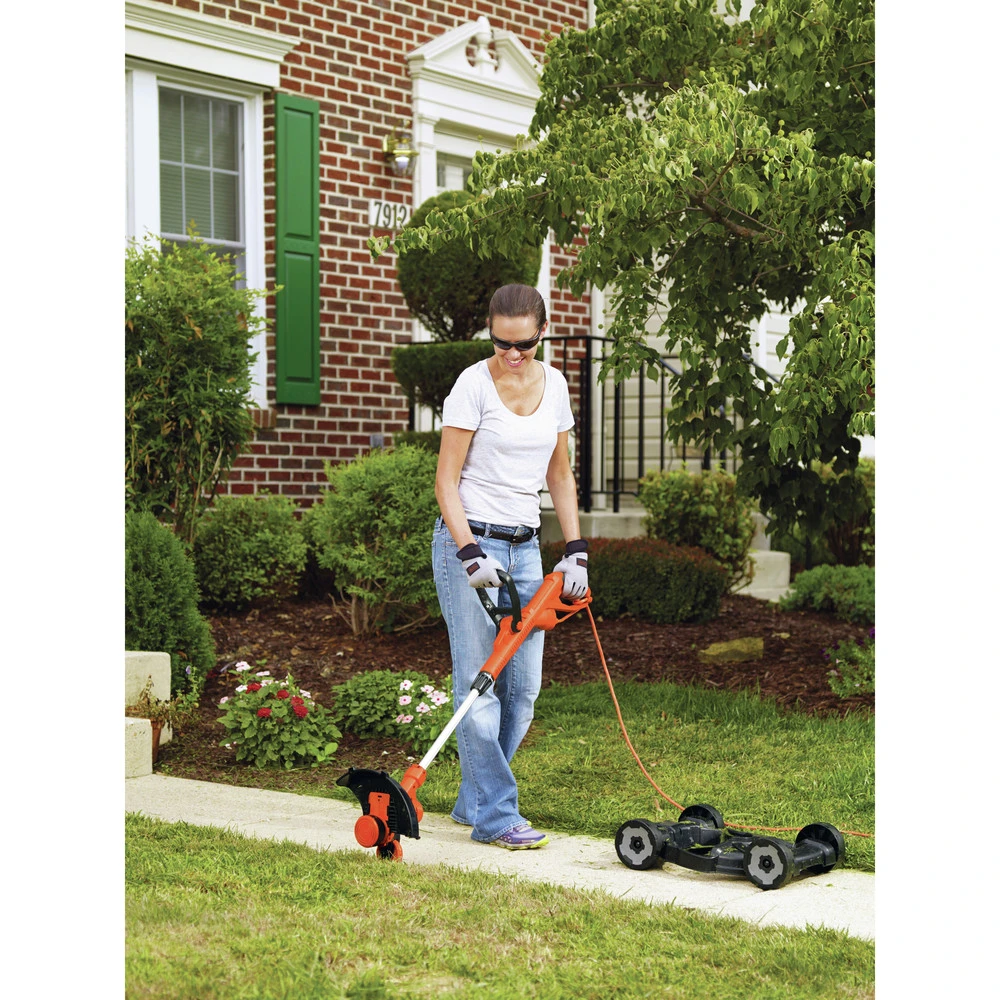 Black & Decker MTE912 6.5 Amp 3-in-1 12 in. Compact Corded Mower Black & Decker MTE912 6.5 Amp 3-in-1 12 In. Compact Corded Mower -BLACK+DECKER Sales bdknmte912 e