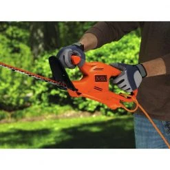 Black & Decker TR116 3 Amp Dual Action 16 In. Electric Hedge Trimmer 6 Black & Decker TR116 3 Amp Dual Action 16 In. Electric Hedge Trimmer -BLACK+DECKER Sales bdkntr116 d